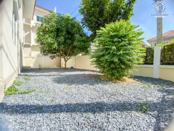 ทาวน์เฮ้าส์มือสองย่านนนทบุรี ม.นนท์ณิชา บางใหญ่2 หลังมุม! เนื้อที่มากถึง 38.4 ตร.ว. ฟังก์ชัน 3 ห้องนอน 2 ห้องน้ำ 1 ที่จอดรถ บนทำเลแห่งการเดินทาง เชื่อมต่อถ.กาญจนาภิเษก, ถ.รัตนาธิเบศก ใกล้รถไฟฟ้าสายสีม่วง "สถานีตลาดบางใหญ่" และทางด่วน "ศรีรัช"